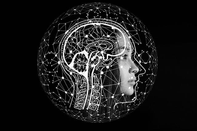 picture showing a robot in a circle on thinking for Machine Learning Model managemenet